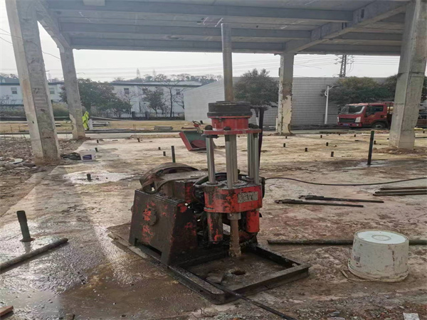 阿拉山口袖阀管小导管注浆加固施工工艺